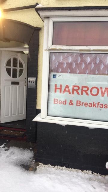 Harrow Bed & Breakfast הרו מראה חיצוני תמונה